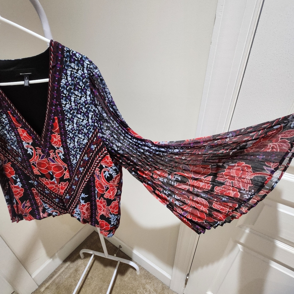 Blouse - Picture 3 of 4